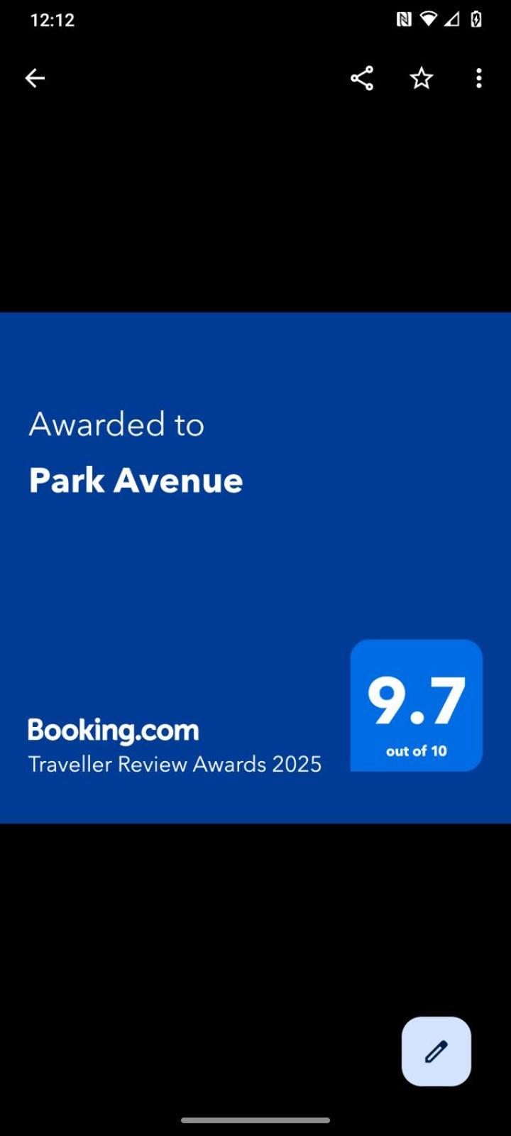 Park Avenue Villa Newcastle  Eksteriør billede
